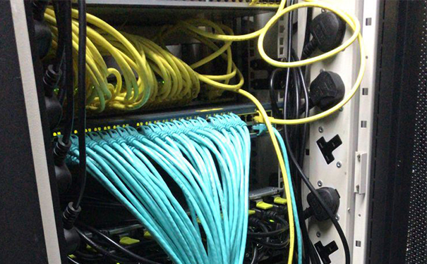 國外服務器推薦_為什么香港服務器比美國服務器貴 國外服務器推薦_為什么香港服務器比美國服務器貴